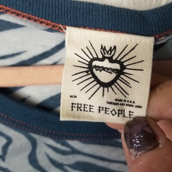 Vtg y2k free People tiger stripe burnout henley - Picture 5 of 8